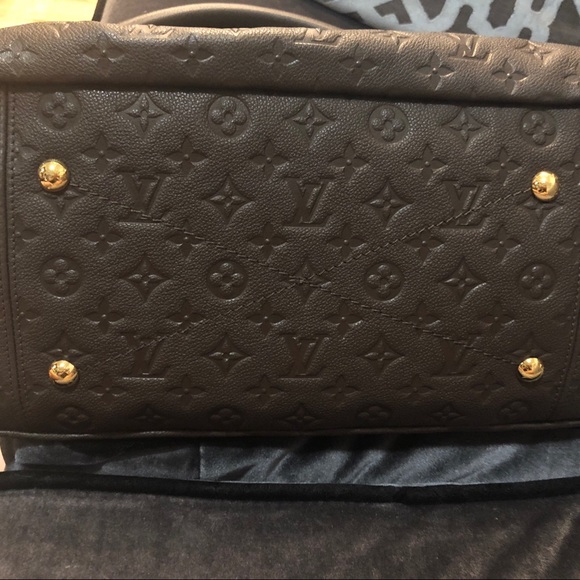 Louis Vuitton Artsy MM Monogram Empreinte!!! - Picture 4 of 8